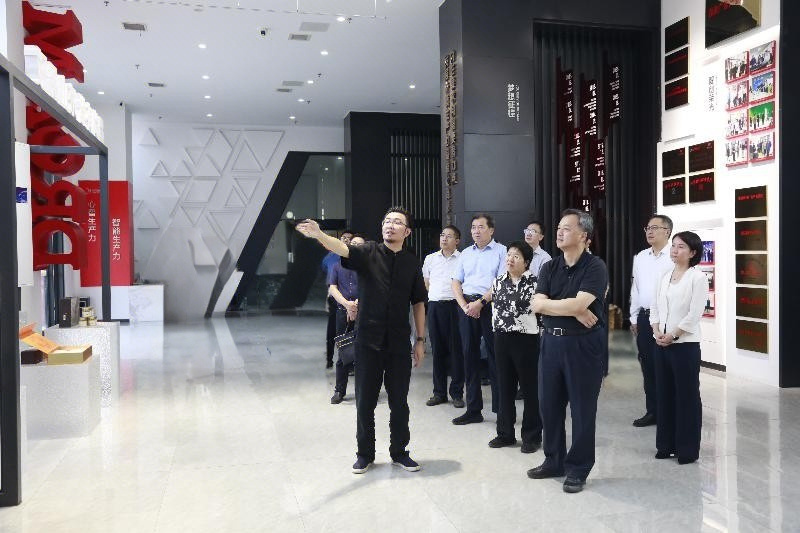 68c767ff3b882.jpg WY1966075090479222784.jpg